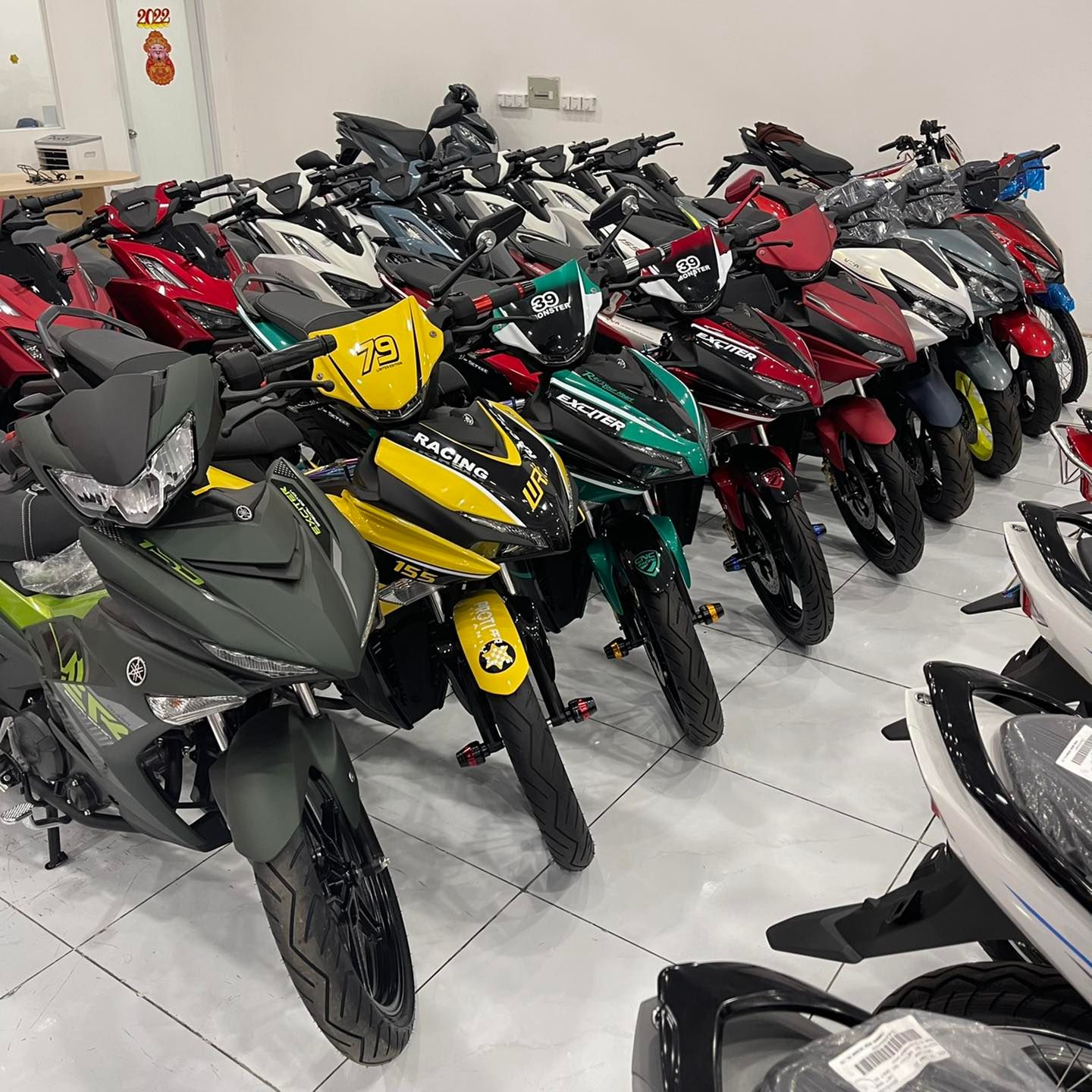 Mua xe máy Yamaha