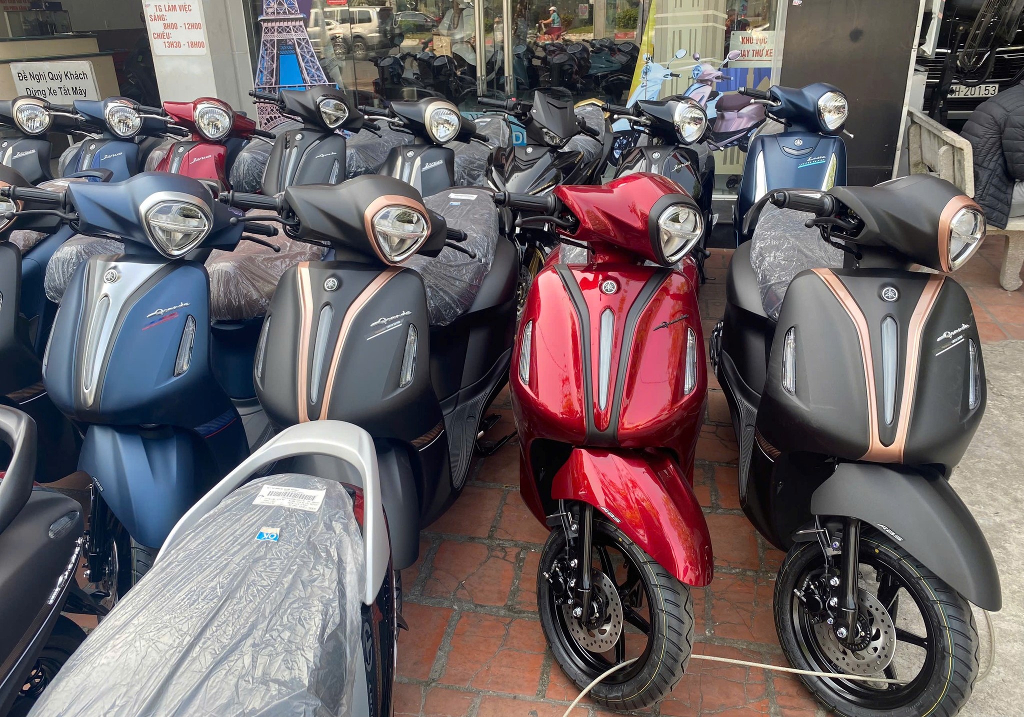 mua Yamaha Grande