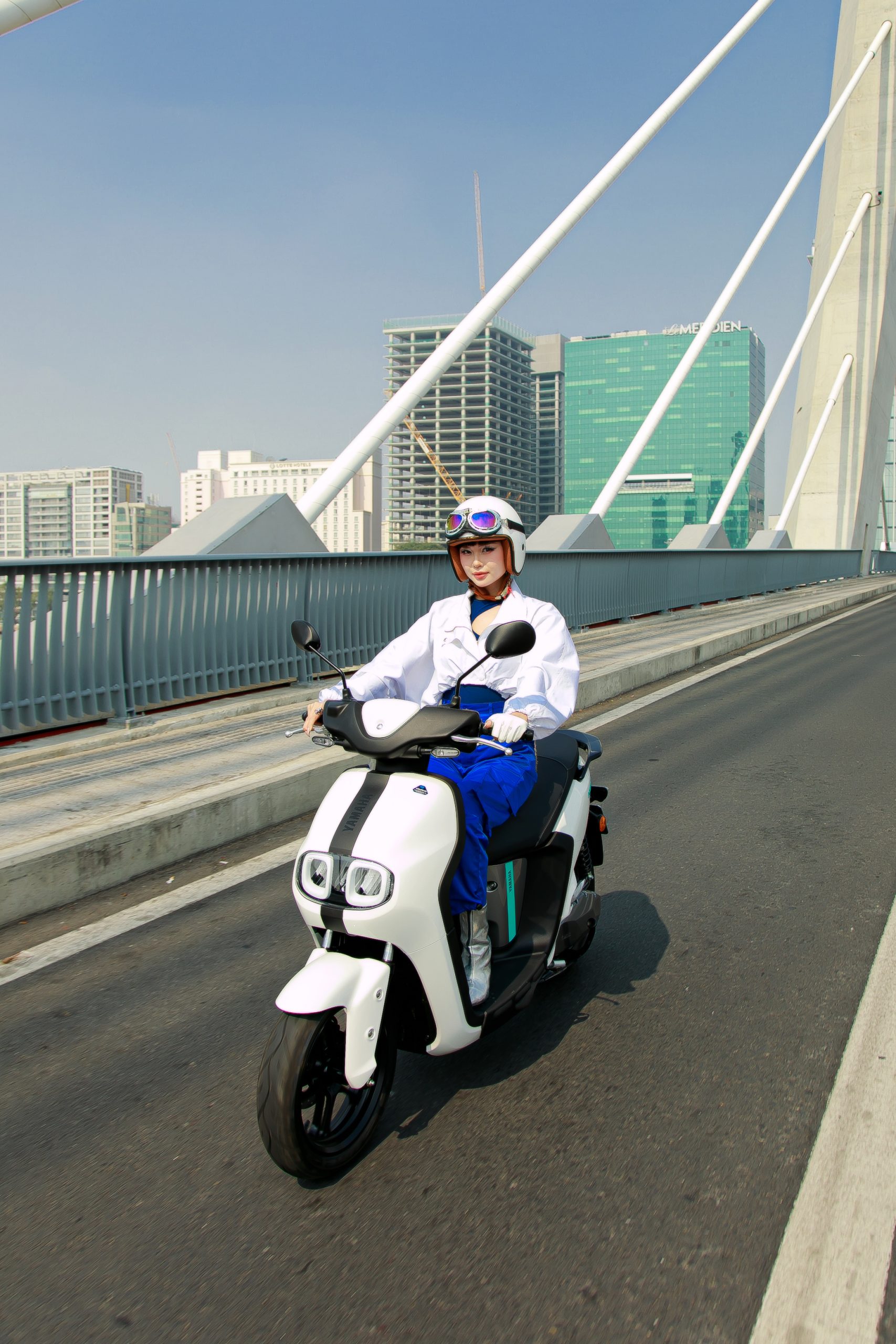review-chi-tiet-xe-dien-yamaha-neo's 